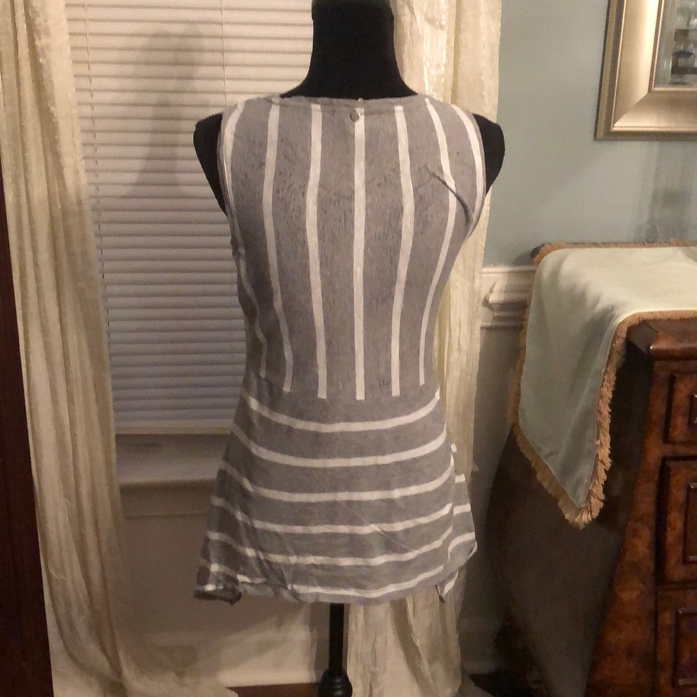 Tunic Top - Picture 3 of 3